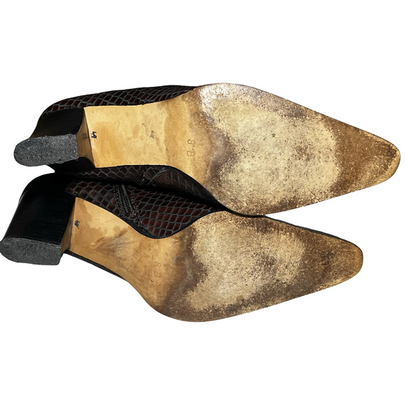 Sacha London Boots Womens Size 8 Burgundy Snake Print Ankle Side Zip Block Heel - Picture 11 of 12